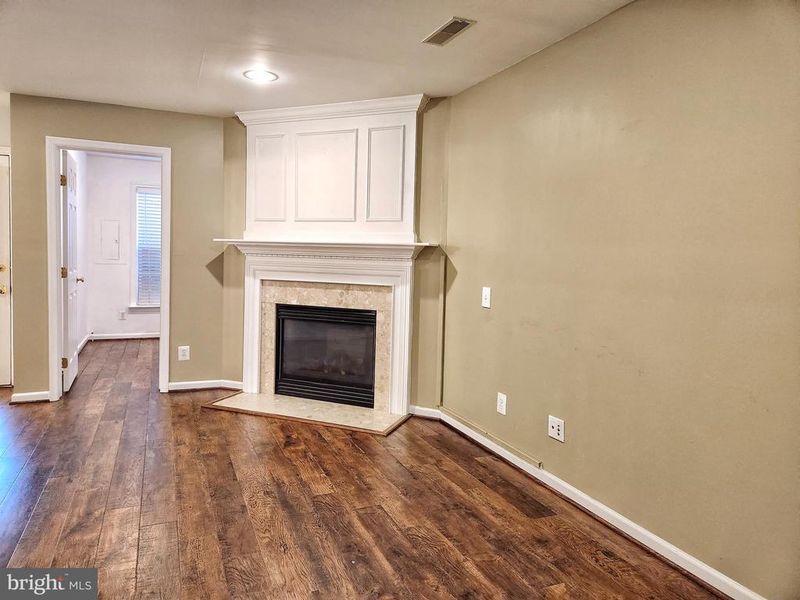 5269 Broadwing Pl, Alexandria, VA 22312