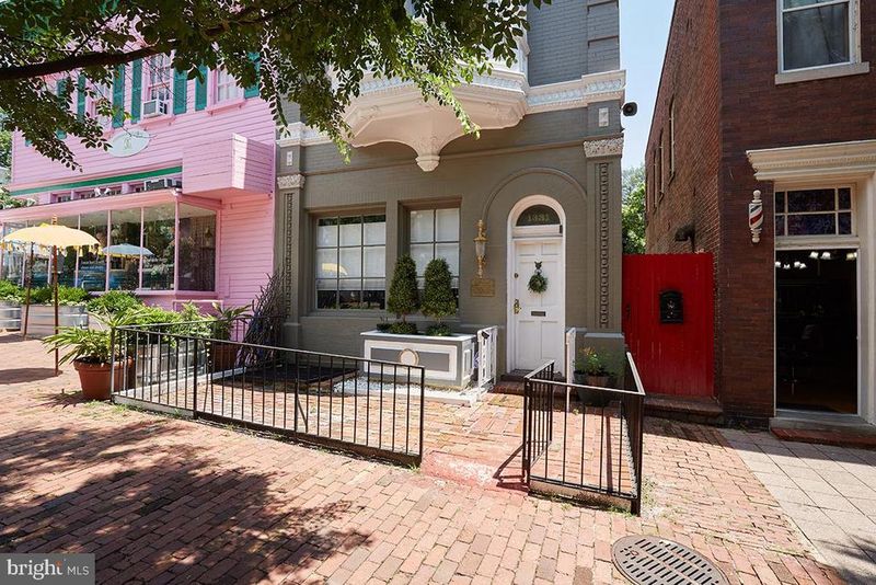 1331 35th St NW #1, Washington, DC 20007