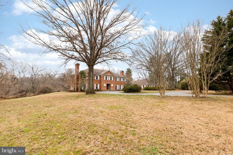 13300 River Rd, Potomac, MD 20854
