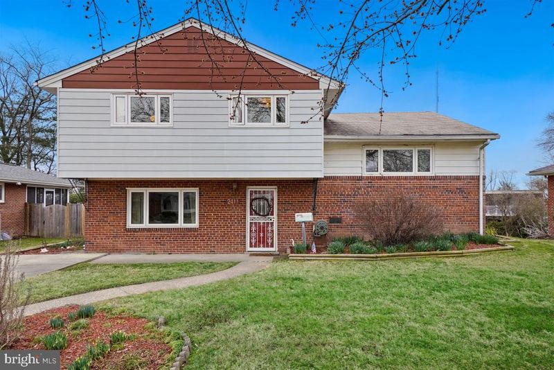 2411 Spencer Rd, Silver Spring, MD 20910