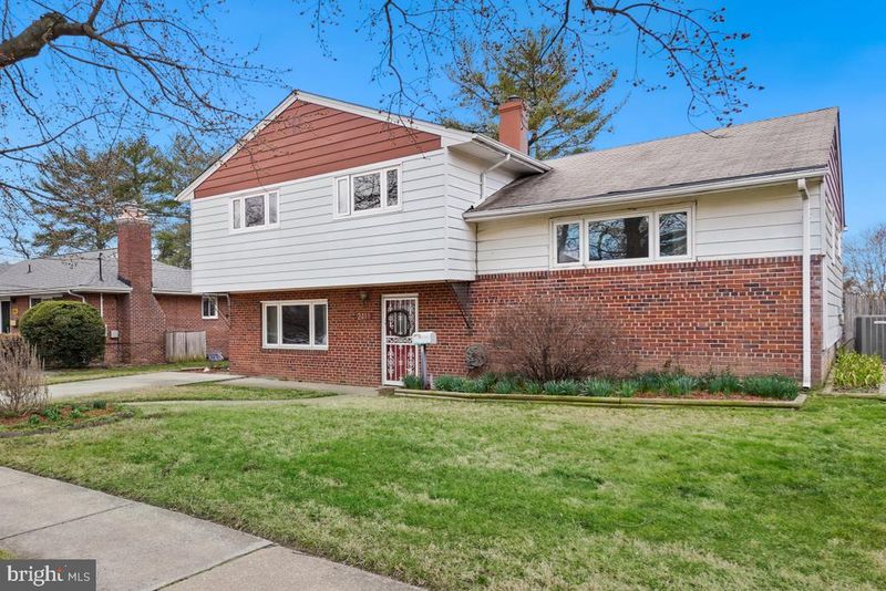 2411 Spencer Rd, Silver Spring, MD 20910