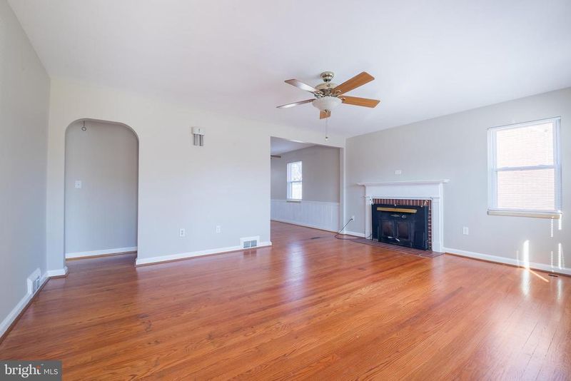 509 Biggs Ave, Frederick, MD 21702