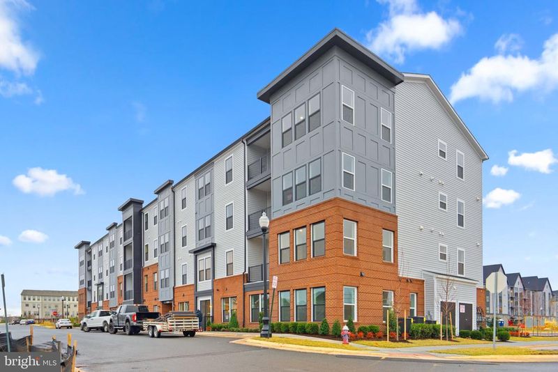 23688 Bolton Crescent Ter #304, Ashburn, VA 20148