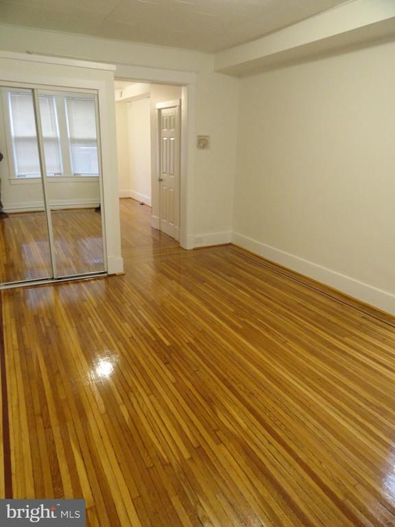 439 Quincy St NW #1, Washington, DC 20011