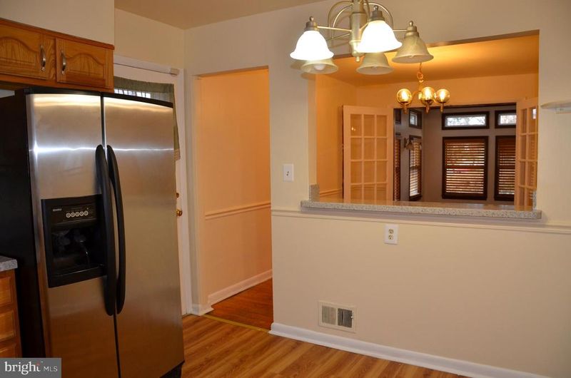 9200 Compton St, Silver Spring, MD 20901