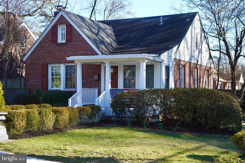 740 Easley St, Silver Spring, MD 20910