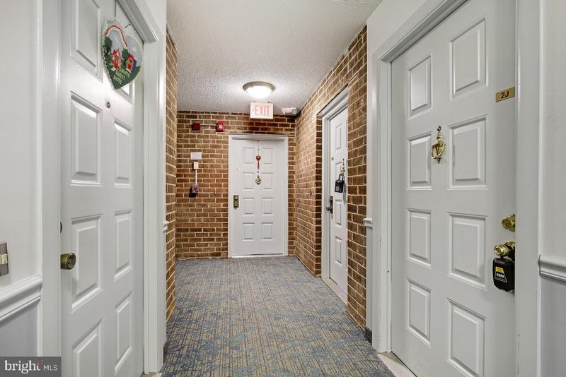 15320 Pine Orchard Dr #83-2J, Silver Spring, MD 20906