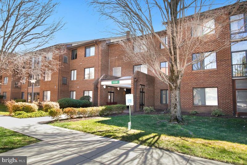 15320 Pine Orchard Dr #83-2J, Silver Spring, MD 20906