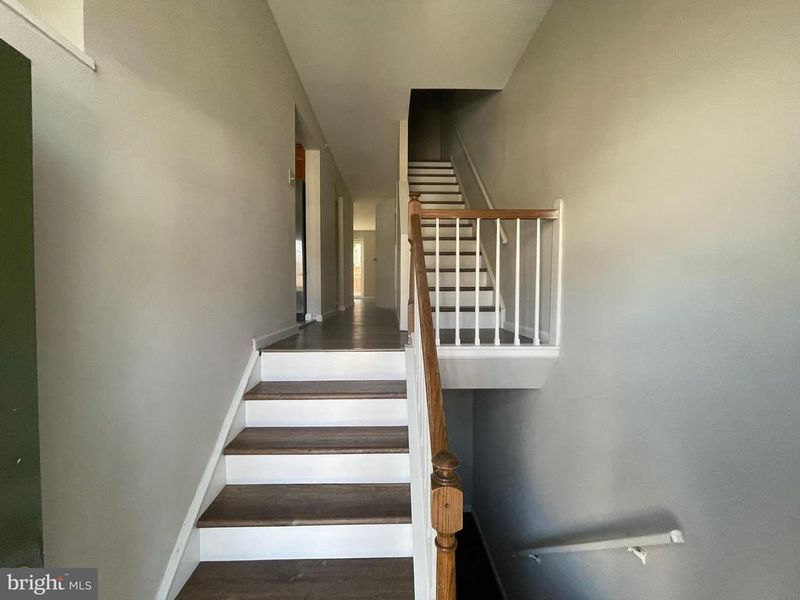 9817 Rainleaf Ct, Columbia, MD 21046