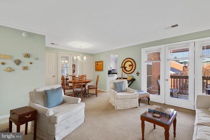 1425 Oronoco St, Alexandria, VA 22314
