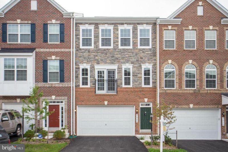 9029 Christina Pl, Manassas Park, VA 20111