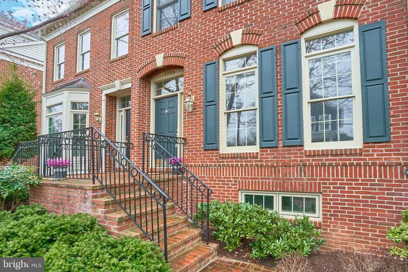 1759 22nd St N, Arlington, VA 22209