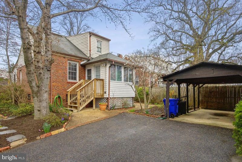 740 Easley St, Silver Spring, MD 20910