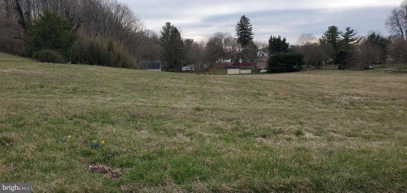 28745 Ridge Rd, Mount Airy, MD 21771