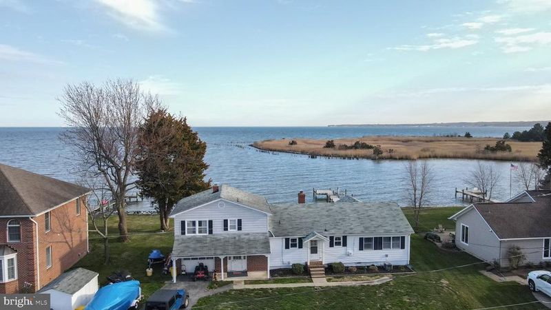 807 Bay View Dr, Deale, MD 20751