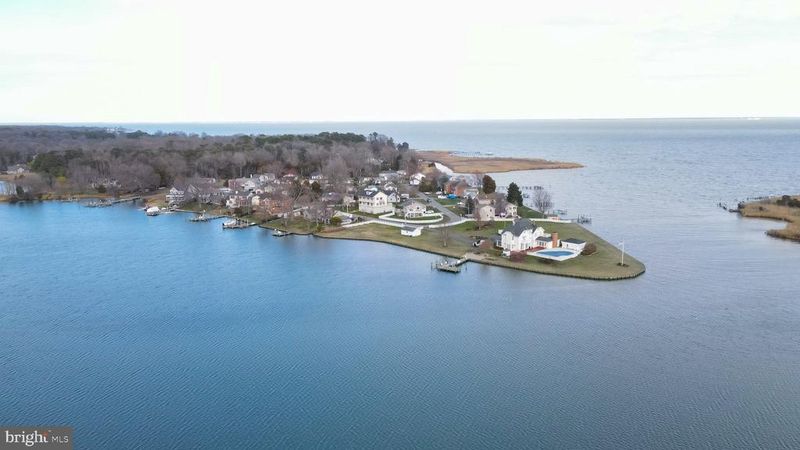 807 Bay View Dr, Deale, MD 20751