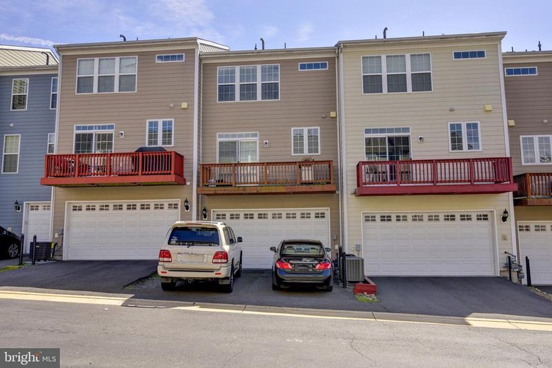 42706 Redpath Ter, Ashburn, VA 20147