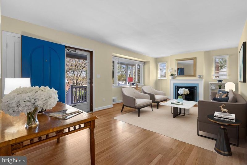 2202 Dennis Ave, Silver Spring, MD 20902