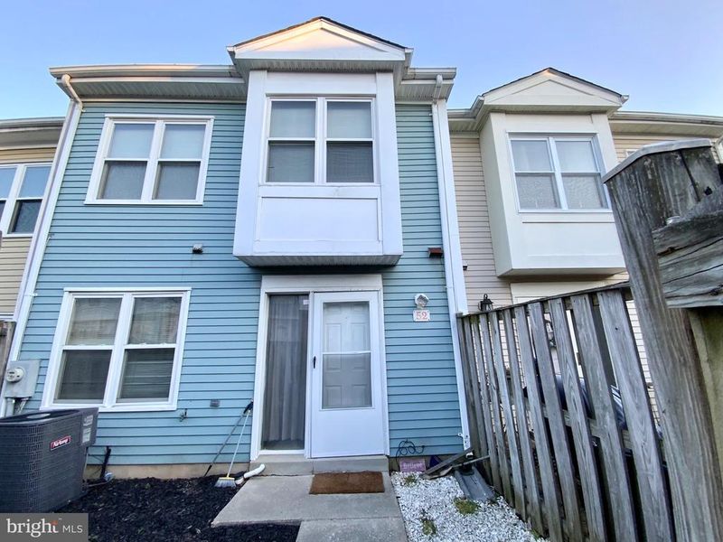 52 Avonshire Ct, Silver Spring, MD 20904