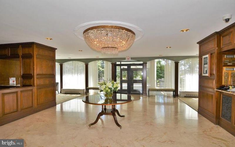 4501 Arlington Blvd #321, Arlington, VA 22203