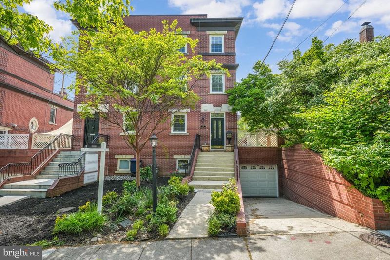 1408 Foxhall Rd NW, Washington, DC 20007