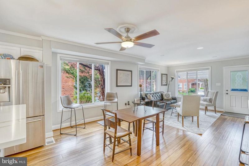 113 E Taylor Run Pw, Alexandria, VA 22314