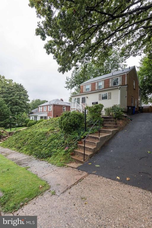 1524 N Kentucky St, Arlington, VA 22205