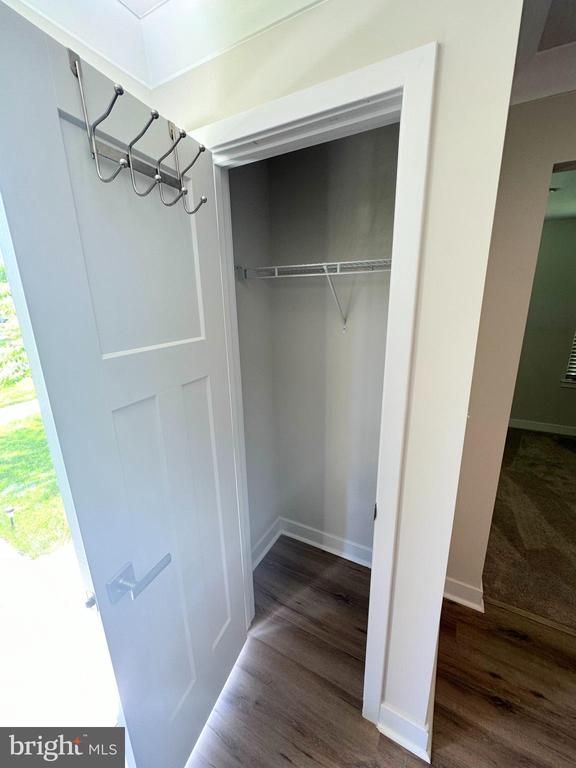 2176 Hemlock Bay Rd, Dumfries, VA 22026