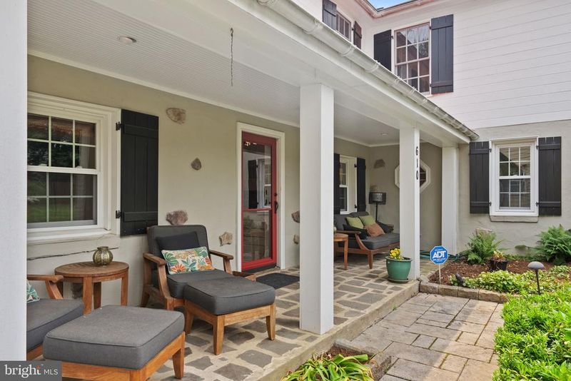 610 Deerfield Ave, Silver Spring, MD 20910
