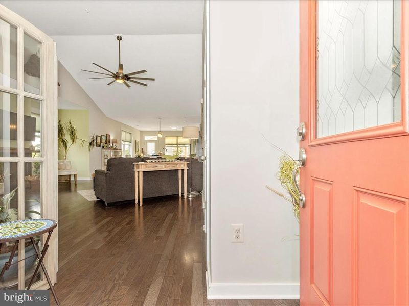 616 Gillespie Dr, Frederick, MD 21702