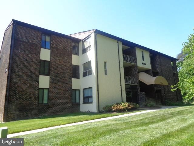 7814 Hanover Pw #304, Greenbelt, MD 20770