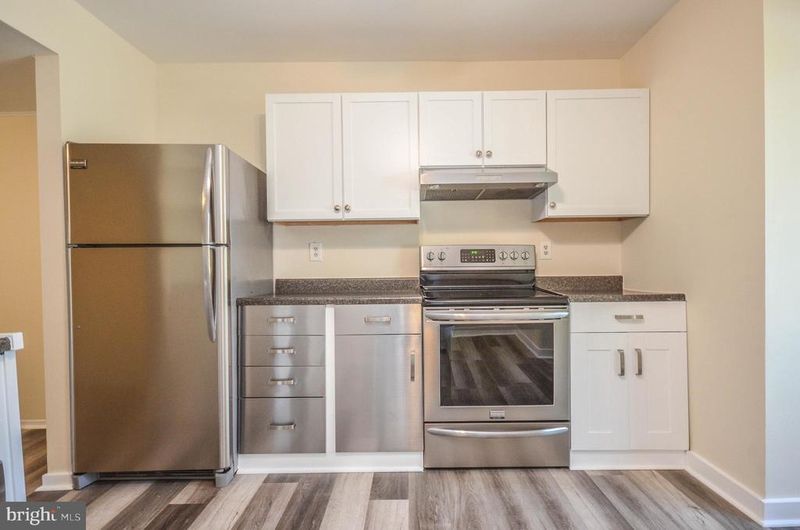 19449 Transhire Rd, Montgomery Village, MD 20886