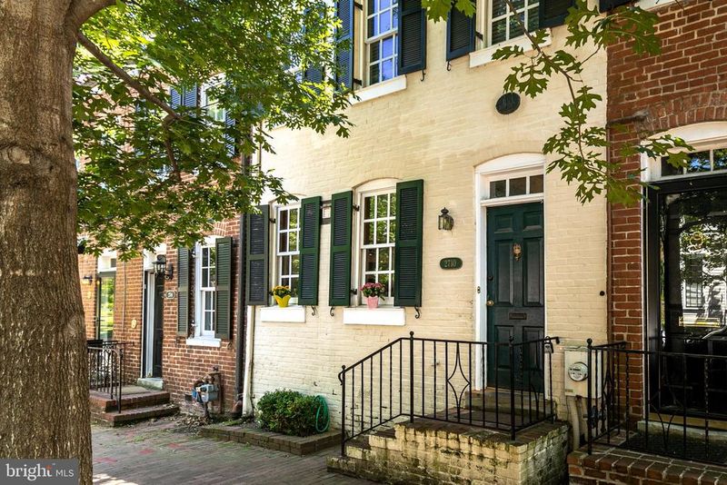 2710 N St NW, Washington, DC 20007