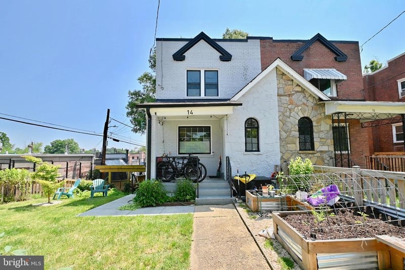 14 53rd St SE, Washington, DC 20019