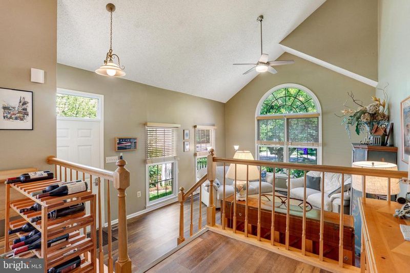 2207 Cherry Leaf Ln, Silver Spring, MD 20906