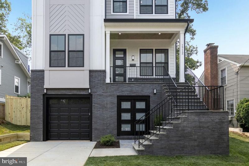 1712 N Quebec St, Arlington, VA 22207