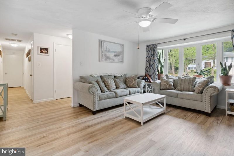 4615 Harwich Dr, Waldorf, MD 20601