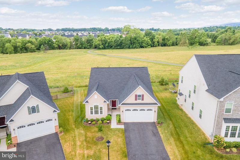 304 Conundrum Ct, Frederick, MD 21702