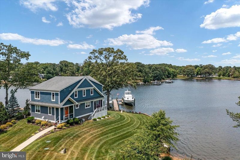 8084 Forest Glen Dr, Pasadena, MD 21122
