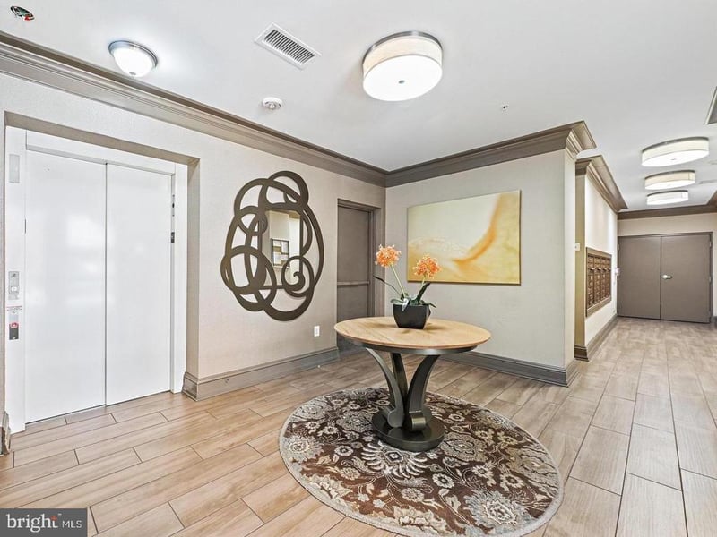 13722 Neil Armstrong Ave #308, Herndon, VA 20171