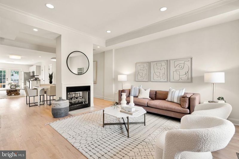 1011 4th St NE, Washington, DC 20002