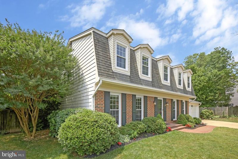 6203 Nethercombe Ct, Mclean, VA 22101