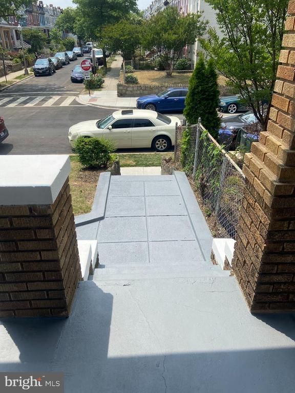 2029 2nd St NE, Washington, DC 20002
