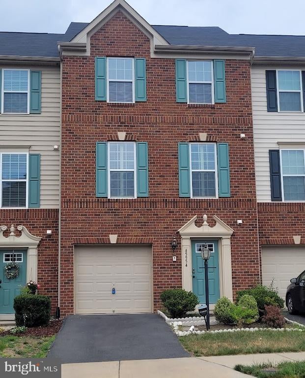 45954 Iron Oak Ter, Sterling, VA 20166
