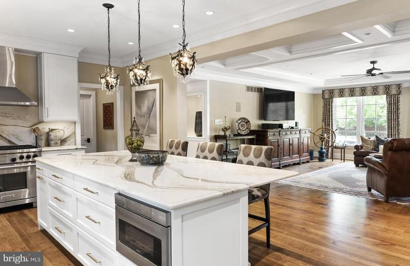 75 Charles St, Annapolis, MD 21401
