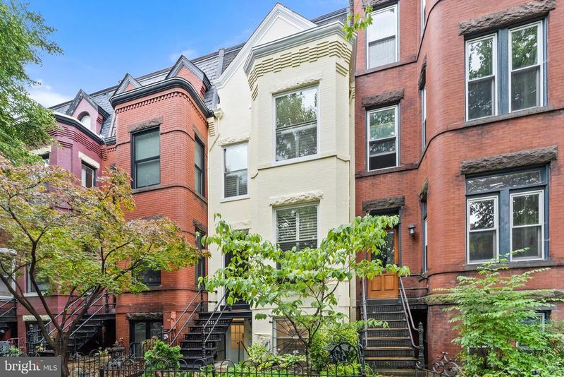 109 5th St NE, Washington, DC 20002