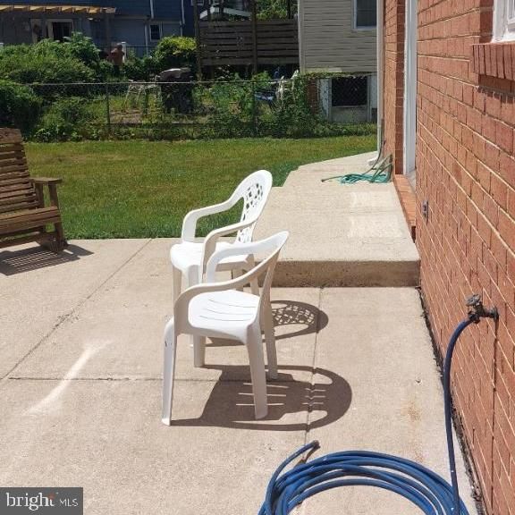 1004 Lamberton Dr, Silver Spring, MD 20902