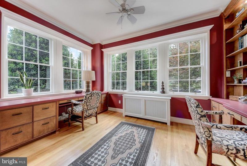 2737 Devonshire Pl NW #11, Washington, DC 20008