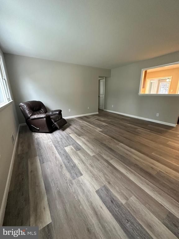 8412 Mimosa Ave, Clinton, MD 20735