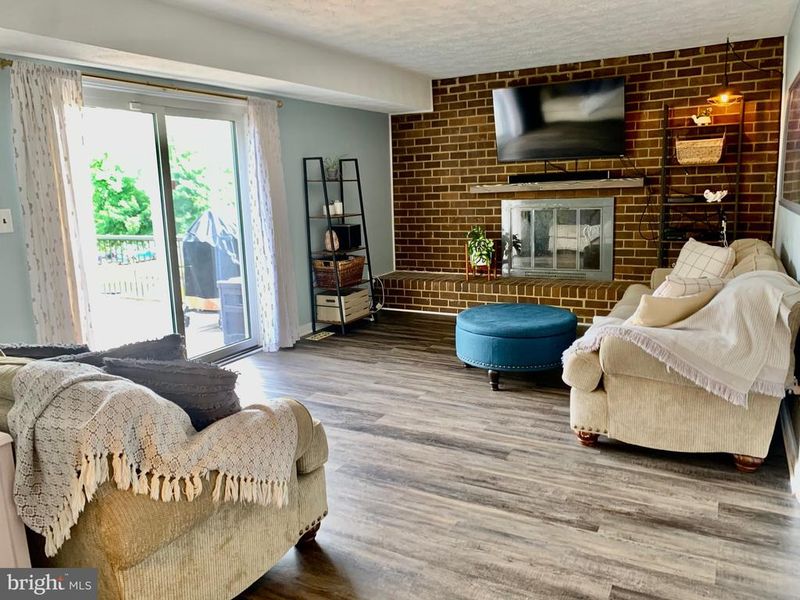 426 Glen View Ct, Arnold, MD 21012